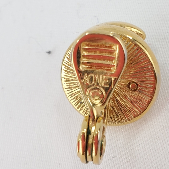 Vintage Gold Tone Faux Pearl Monet Clip Earrings - Picture 7 of 9